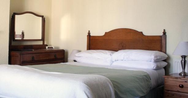The Knoll Guesthouse Newport  Phòng bức ảnh